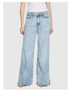 Mid-Rise Bellflower Wide Leg Jeans in Light Wash