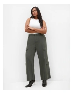 Plus Size Harley Fit Ali Cargo Wide Leg Short Jean in Khaki
