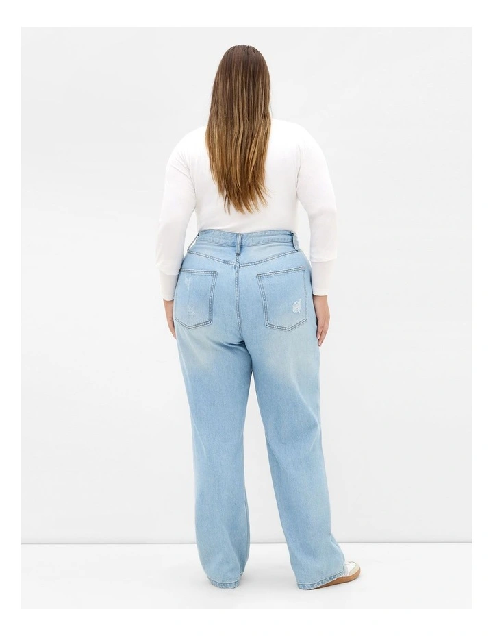 Plus Size Harley Fit Rochelle Straight Leg Jean in Light Wash image 2