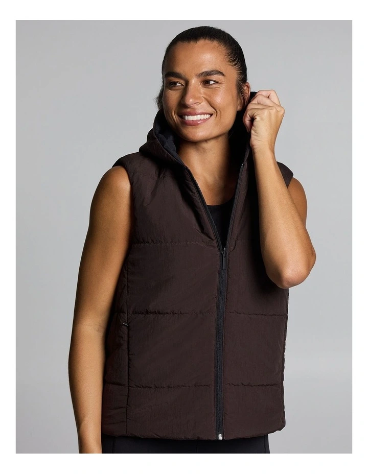 Reversible Puffer Vest Black/Cocoa image 5