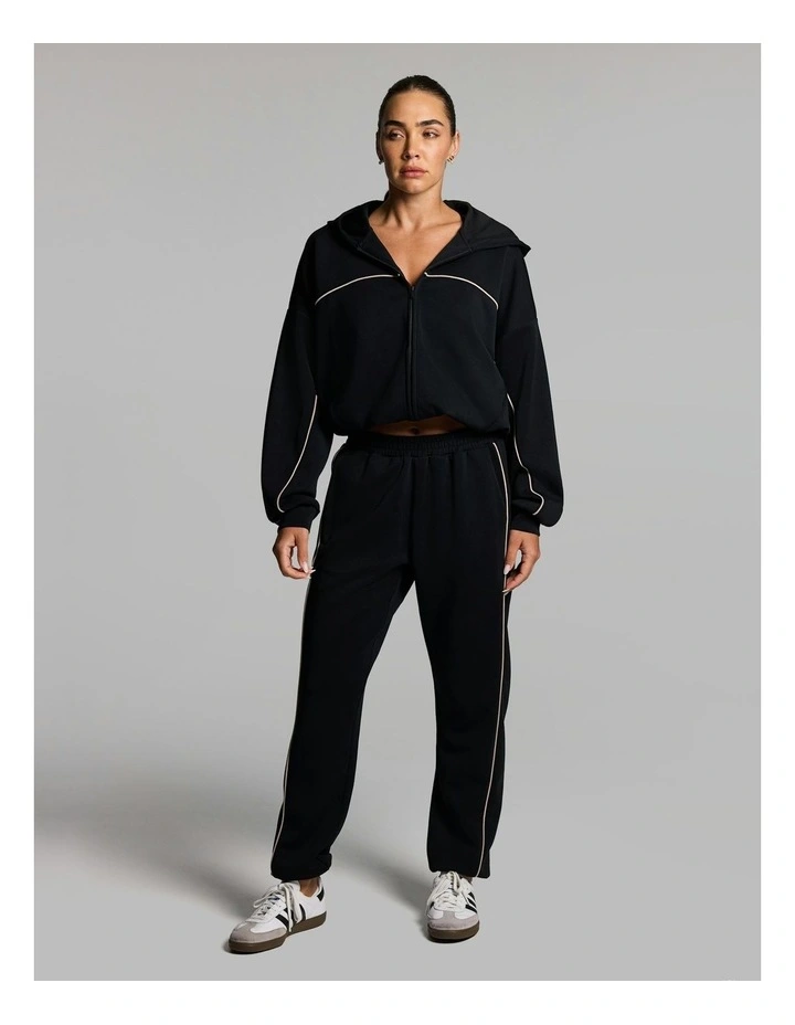 Travel Piped Cinch Zip Through Black image 5