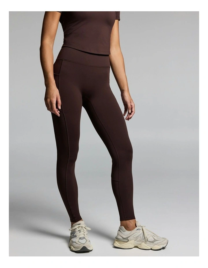 No Front Seam Thermal Full Length Pocket Tights Cocoa Tall image 3