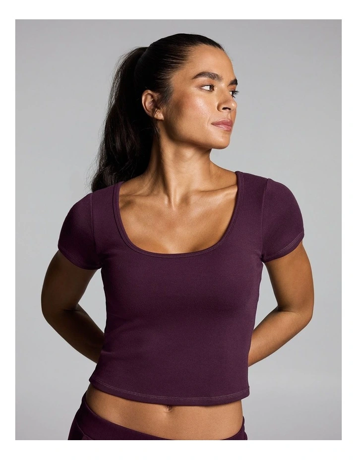 Rib Support Tee Cherry Cola image 4