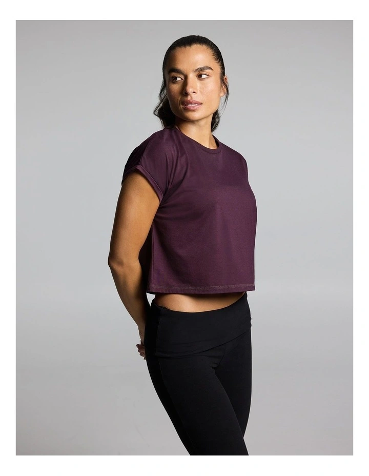 Relaxed Crew Hip Tee Cherry Cola image 3