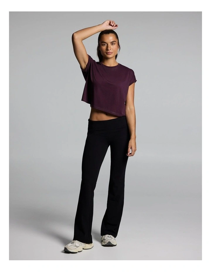 Relaxed Crew Hip Tee Cherry Cola image 5