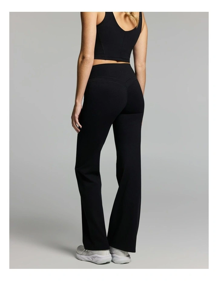 No Front Seam Scrunch Bum Flared Tights Black image 2