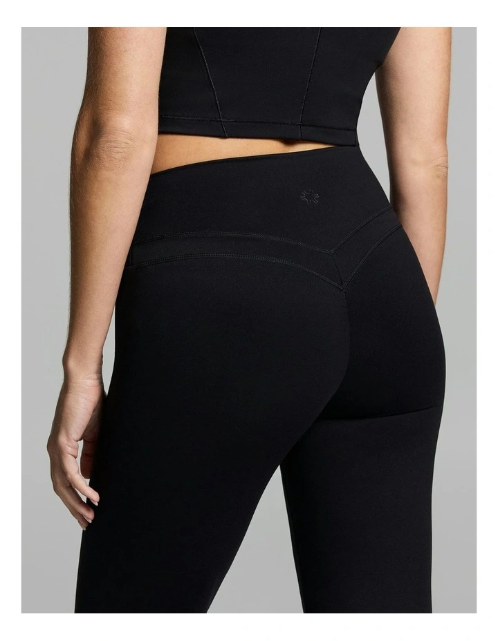 No Front Seam Scrunch Bum Flared Tights Black image 4