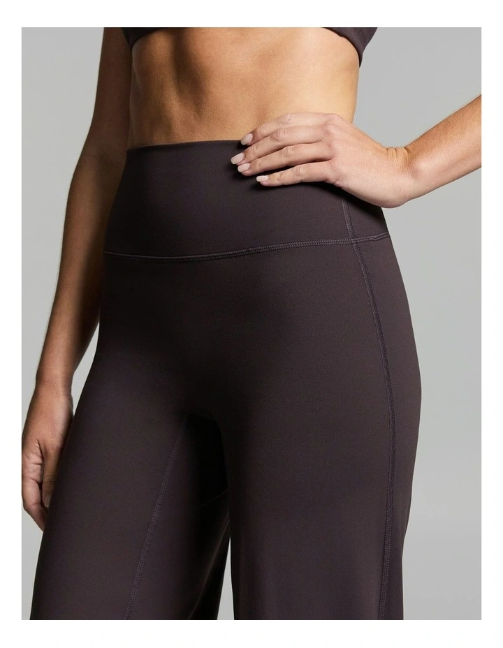 Straight Leg Full Length Tights Nutmeg image 4