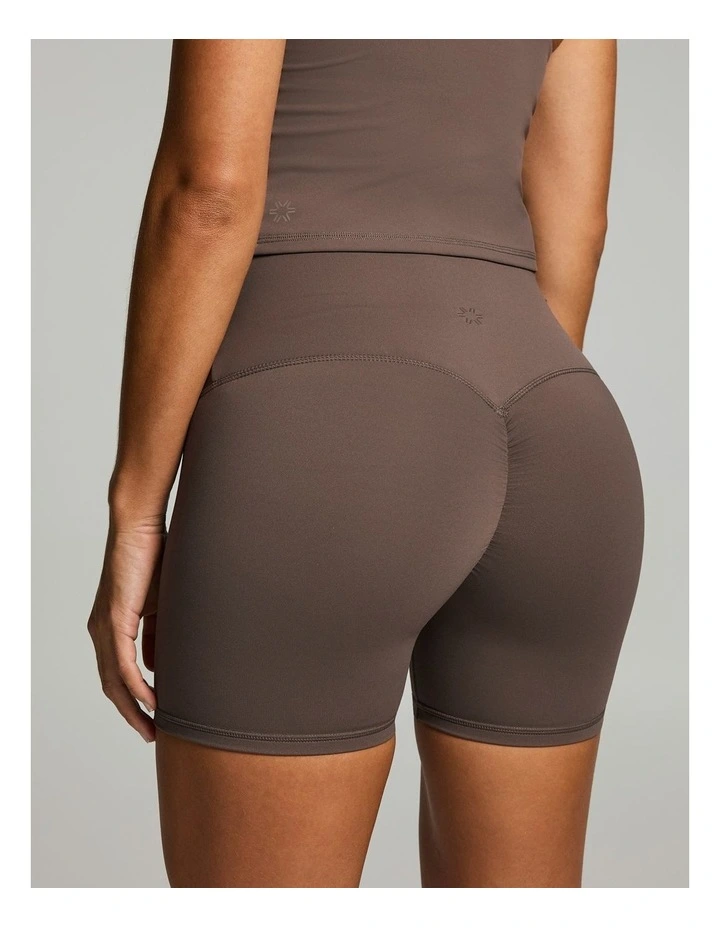 Sculpt Mid Thigh Tight Milk Choc image 4