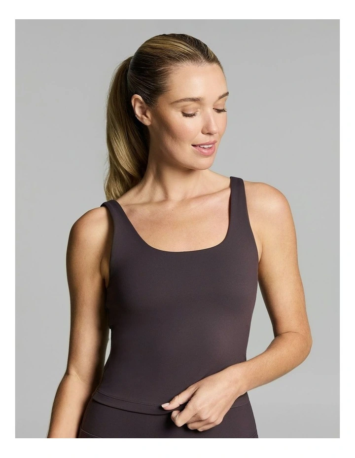 Base One Support Singlet Nutmeg image 4
