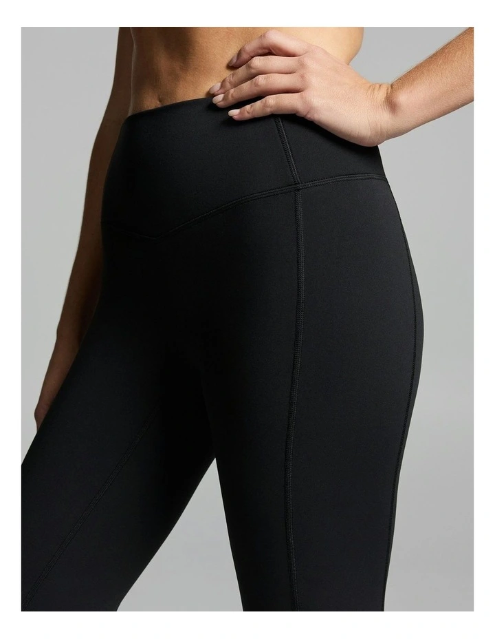 No Front Seam Thermal Flared Tights Black image 5