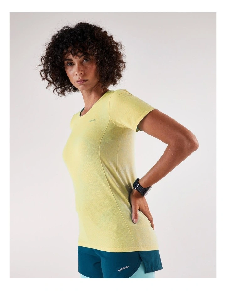 Kiprun Women Running T-shirt Run 500 Yellow image 4
