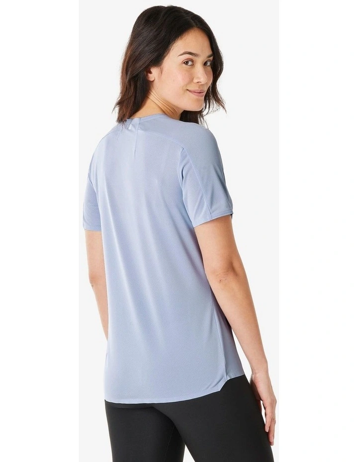 Women's Short-sleeved Hiking T-Shirt MH500 image 2