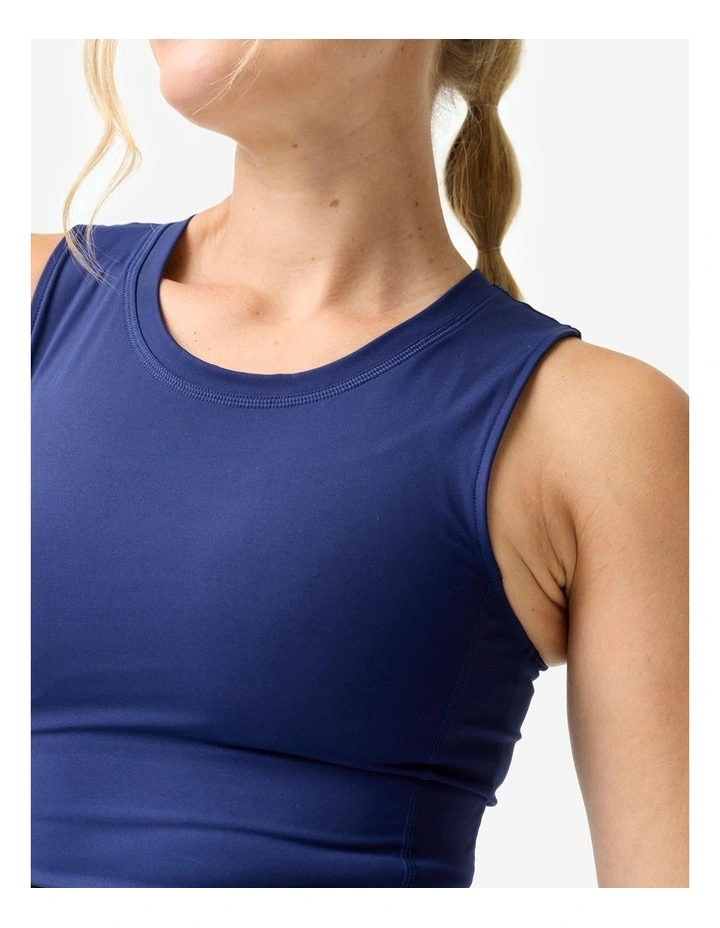 Women'S Sports Crop Top With Elasticated Hem in Navy Blue image 3