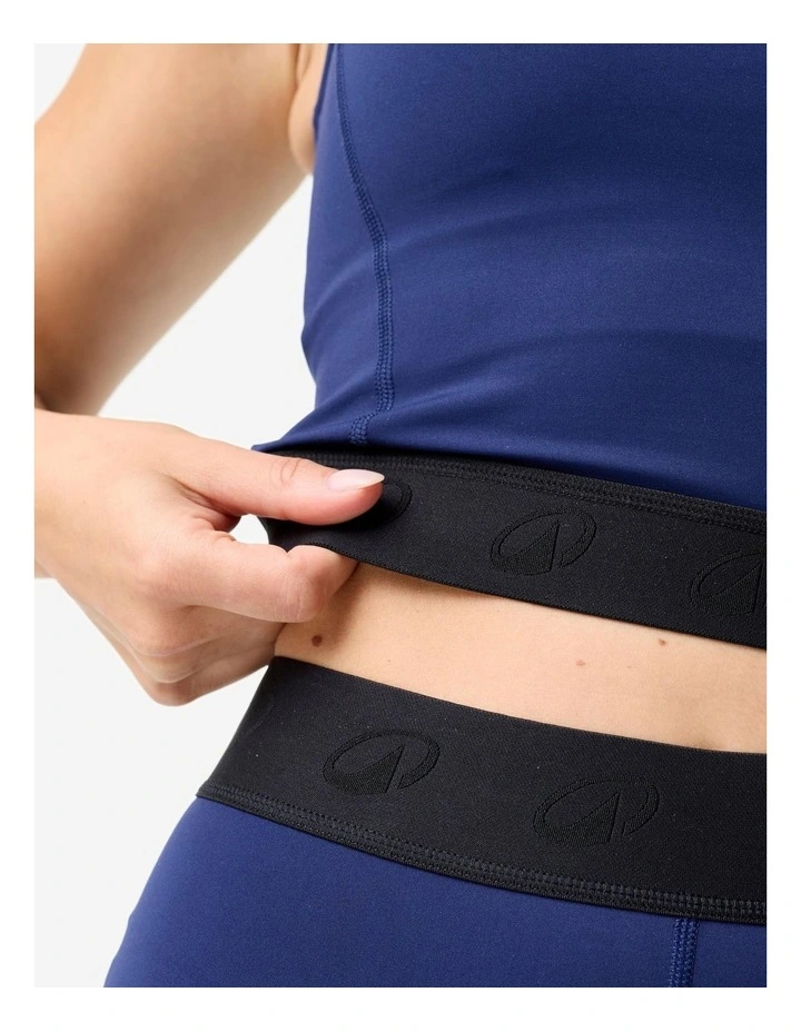 Women'S Sports Crop Top With Elasticated Hem in Navy Blue image 4