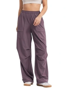 Sportswear Oversize UV&COOL Pant in Quartz Brown