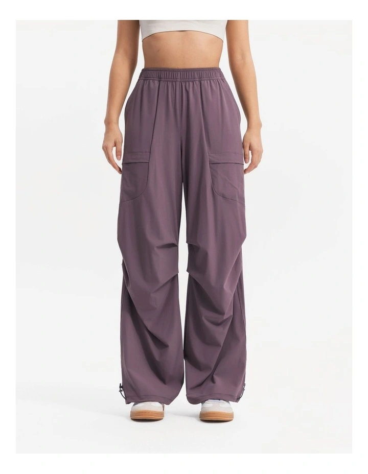 Sportswear Oversize UV&COOL Pant in Quartz Brown image 2