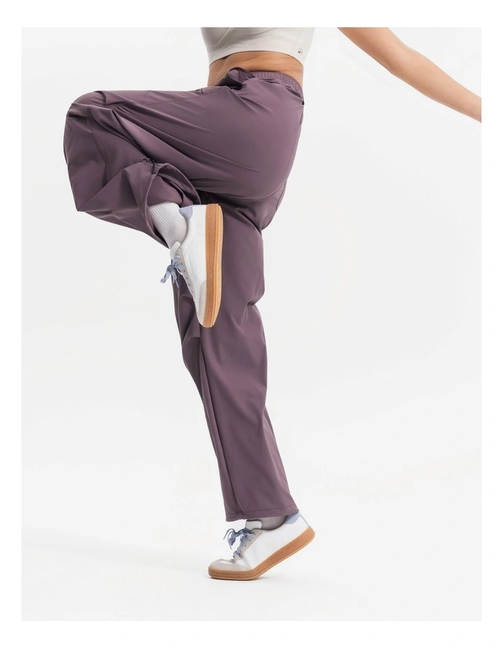 Sportswear Oversize UV&COOL Pant in Quartz Brown image 6