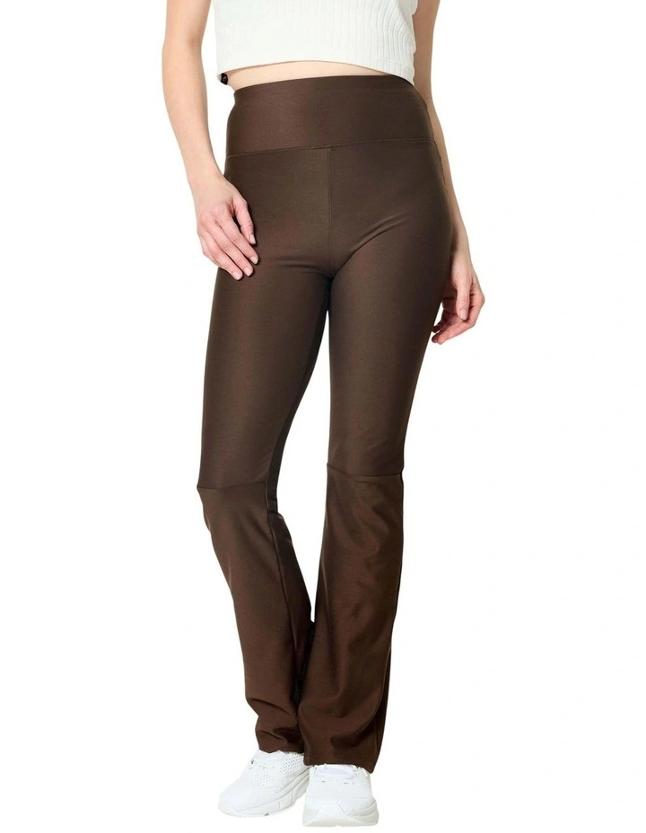 Women's Fitness Straight-Leg Leggings in Brown image 1