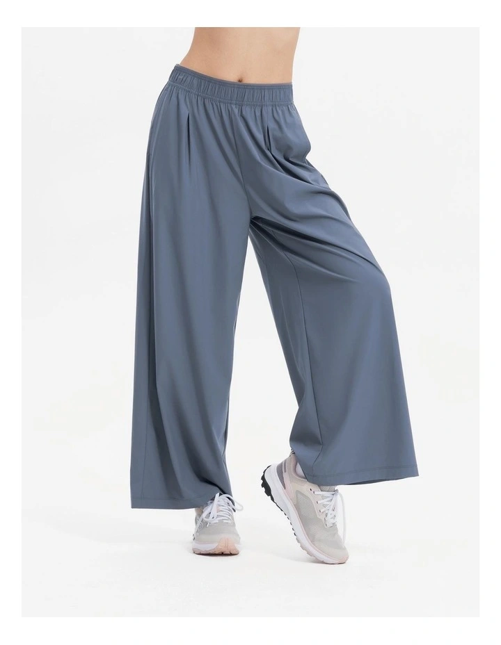 Womens Anti-UV Wide-Leg Pant 520 in Grey image 2
