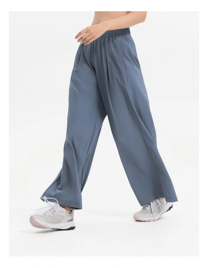 Womens Anti-UV Wide-Leg Pant 520 in Grey image 4