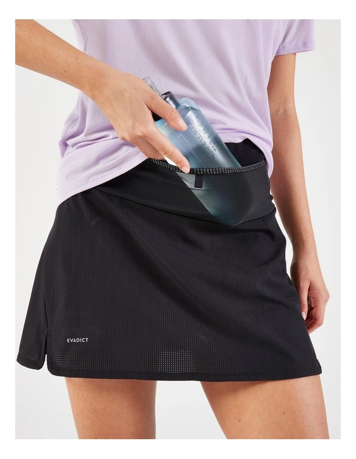 Women'S Trail Running Skort in Black image 7