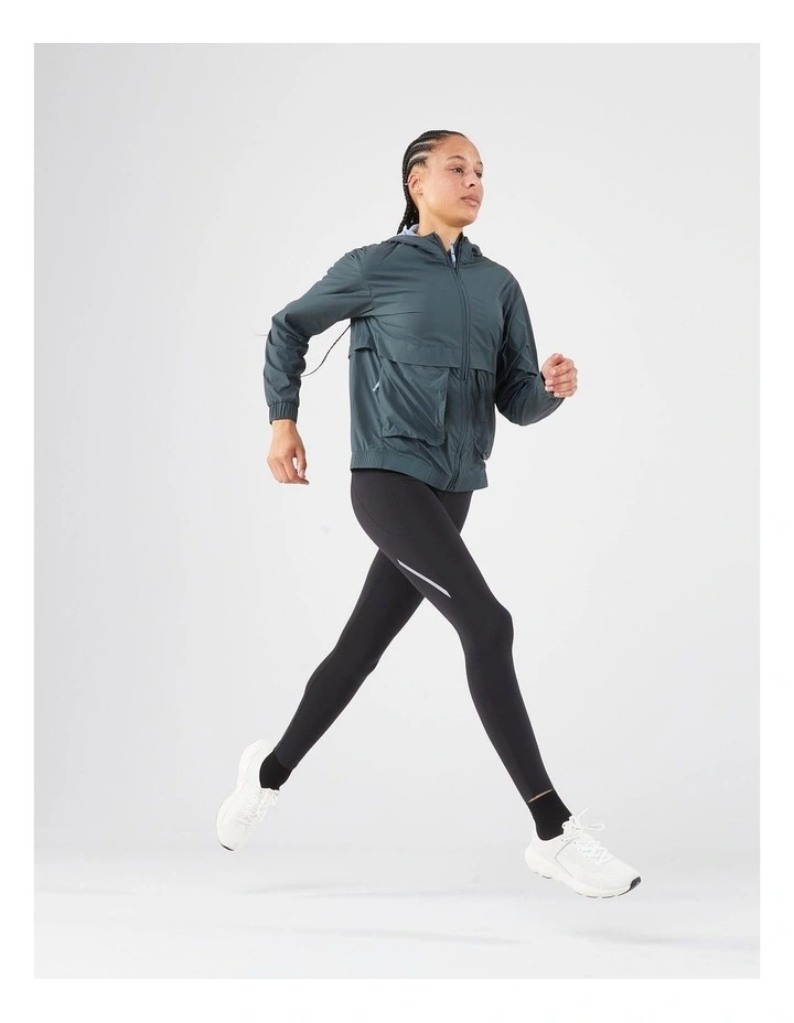 Women's windproof running jacket inKIPRUN Run 500 Wind in Green image 5