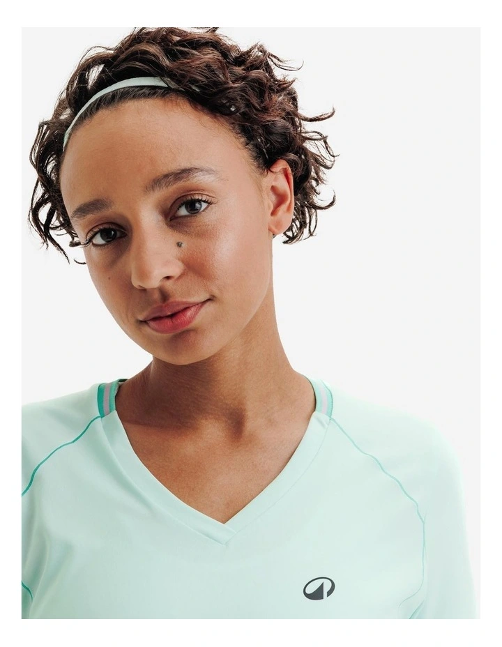 Decathlon - Women's Tennis Breathable V-Neck T-Shirt Dry - Green image 3