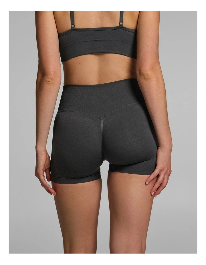 Seamless Scrunch Bum Booty Shorts Fossil image 2