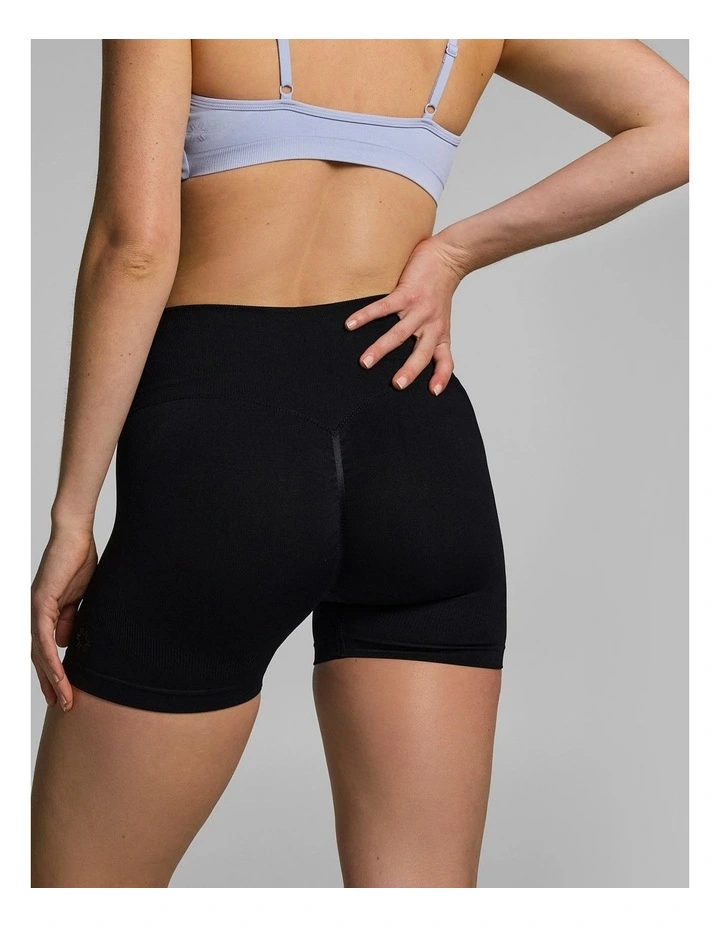 Seamless Scrunch Bum Booty Shorts Black image 5