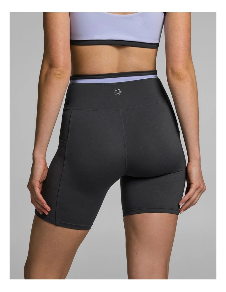 Tipped Pocket Quad Bike Shorts Fossil image 2