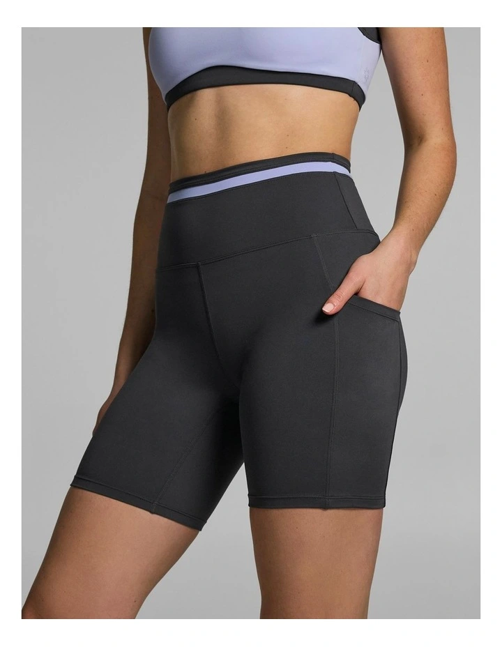 Tipped Pocket Quad Bike Shorts Fossil image 3