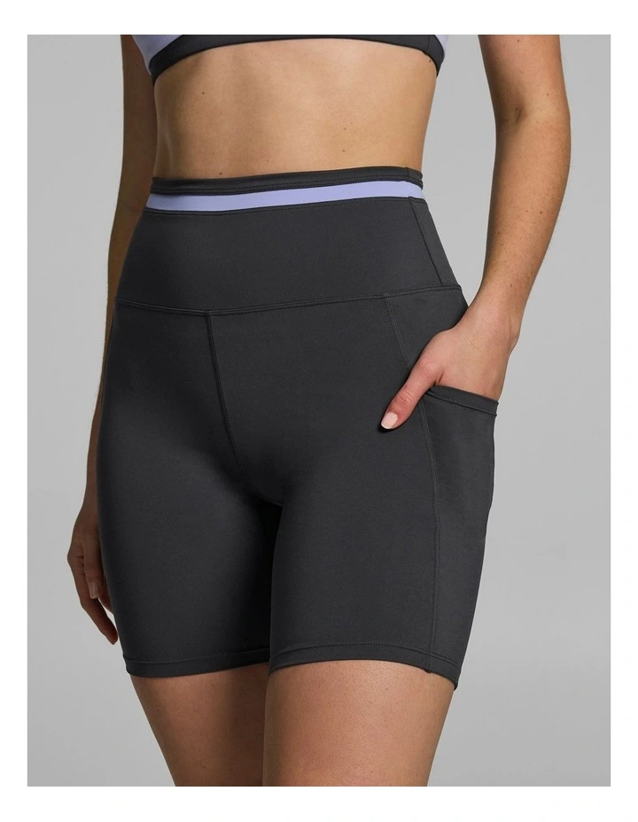 Tipped Pocket Quad Bike Shorts Fossil image 4