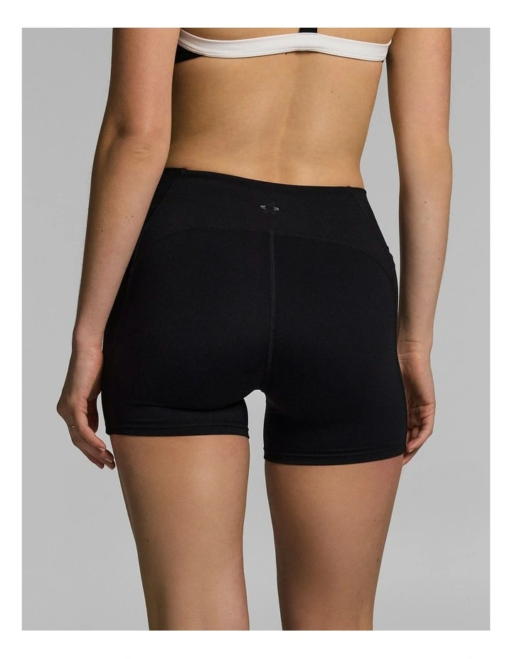No Front Seam Pocket Mid Thigh Bike Shorts Black image 2