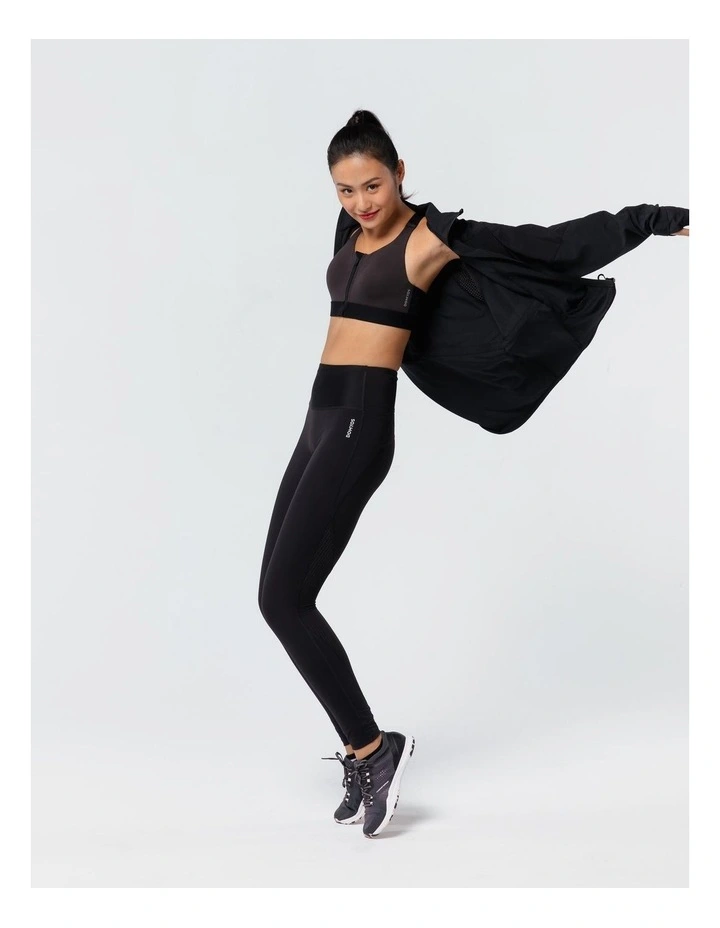 Loose Hooded Fitness Jacket in Black image 4