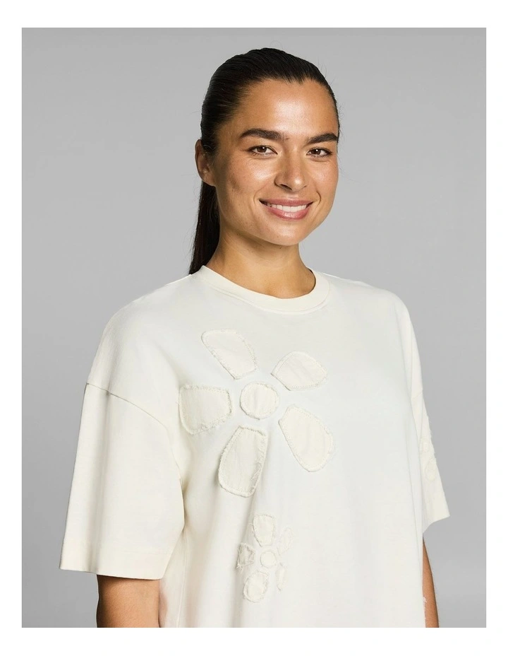 Bloom Applique Baggy Cotton Tee Ecru image 4