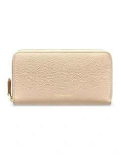 The Long Zip Wallet in Saharan Brown