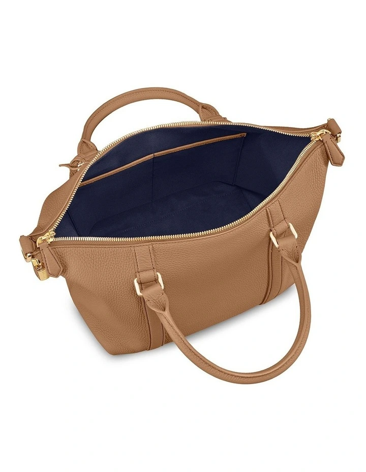 The Small Leather Weekender Bag in Sandstone Brown image 6