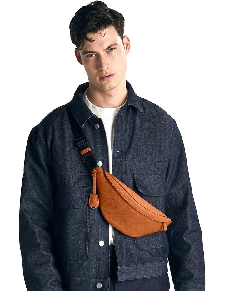 The Leather Sling Bag in Pecan Brown image 3