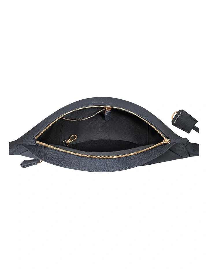 The Leather Sling Bag in Graphite Grey image 7