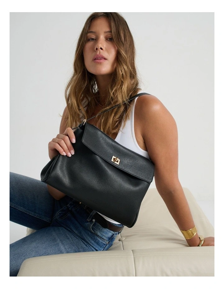 Isabeau Classic Shoulder Bag in Black image 6