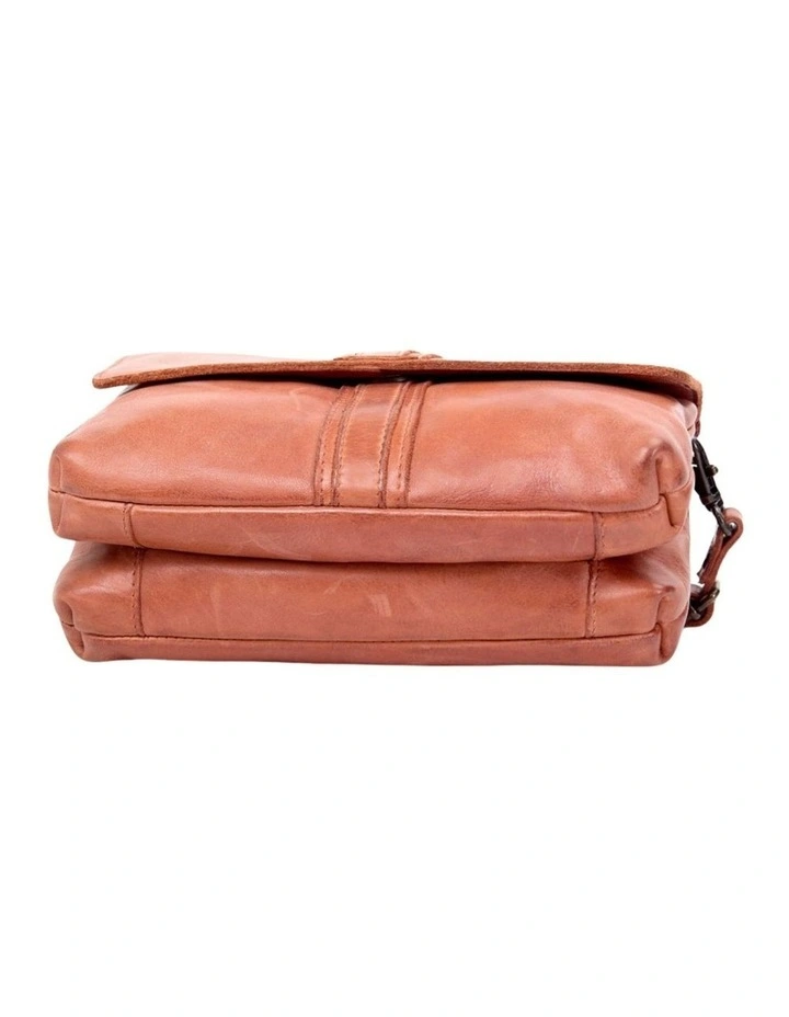[Tully]   [Leather]   [Flapover Crossbody Bag] [in Tan] image 5