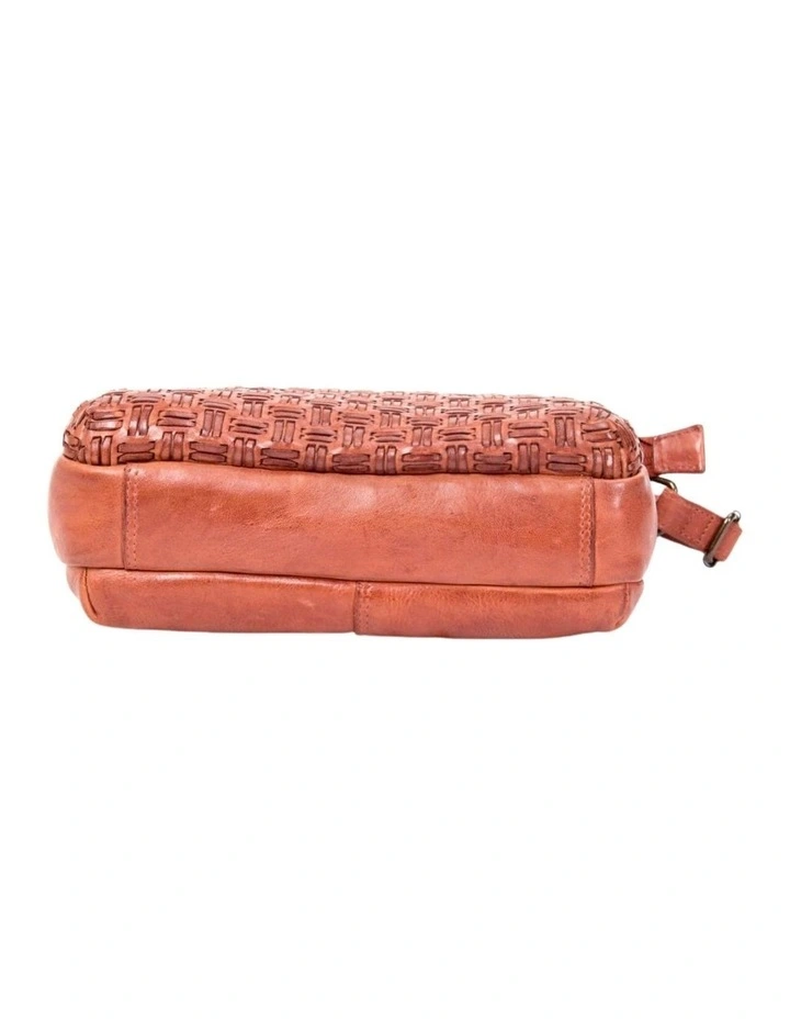 [Albany]   [Multicompartment Leather]   [Crossbody Bag] [in Tan] image 5