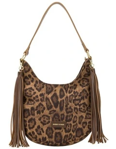 MEDIUM SCOOP TOP TASSLE BAG IN LEOPARD
