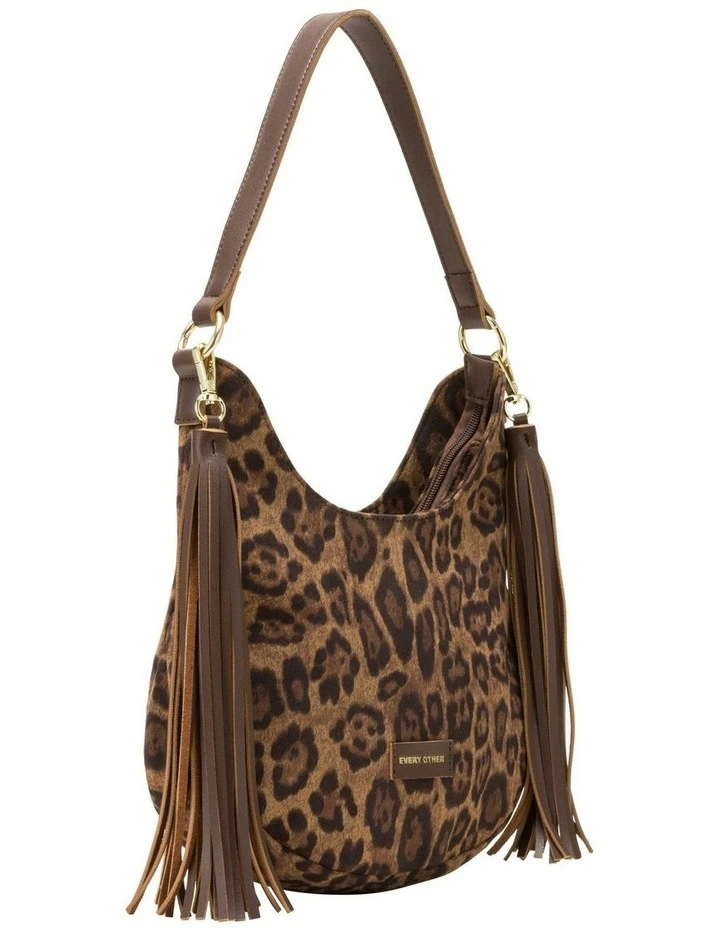 MEDIUM SCOOP TOP TASSLE BAG IN LEOPARD image 2