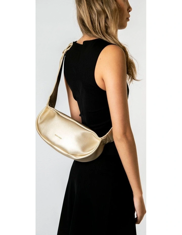 SOFT CRESCENT BAG IN GOLD image 6