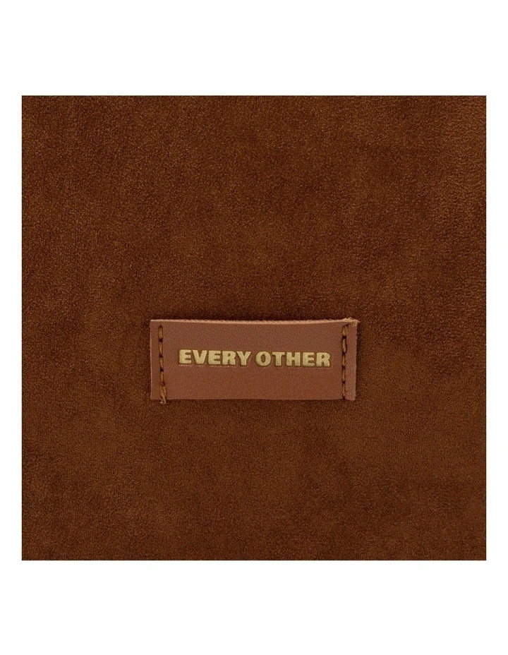 FOLD TOP SHOULDER IN BROWN FAUX SUEDE image 4