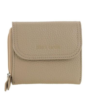 Taupe colour