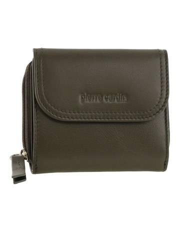 Khaki colour