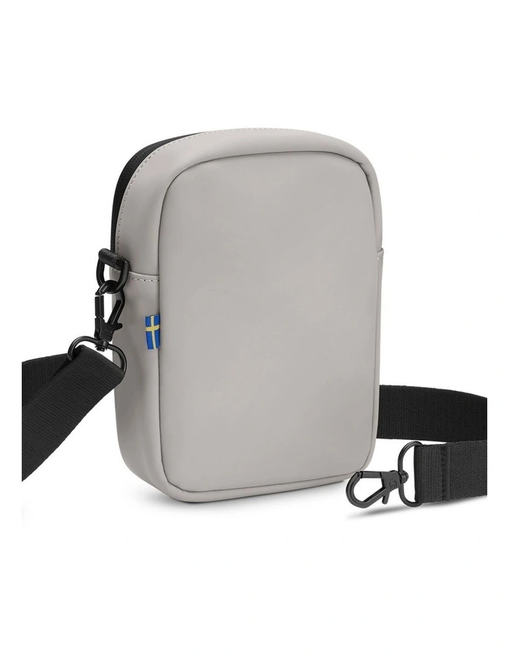 Gaston Luga Dash Verti Crossbody Travel Bag in Taupe image 3